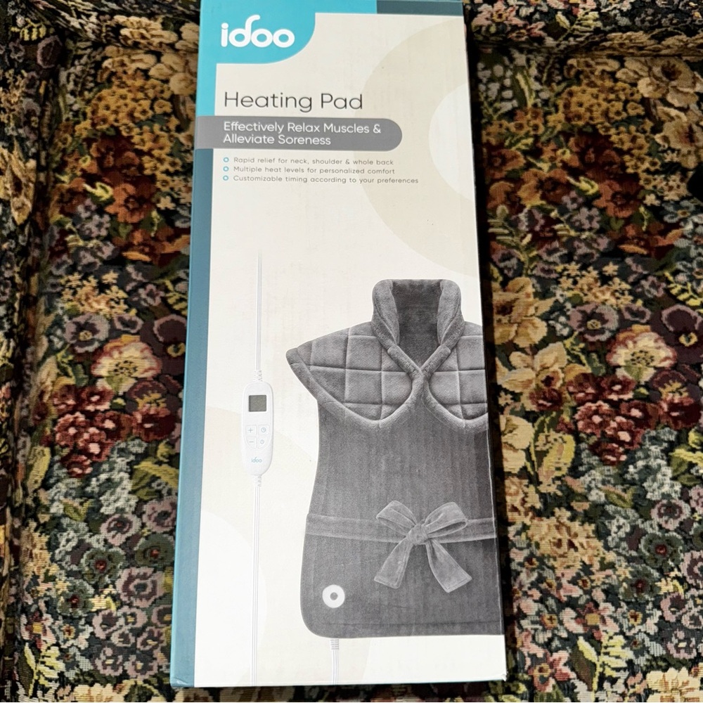 NEW HEATING PAD